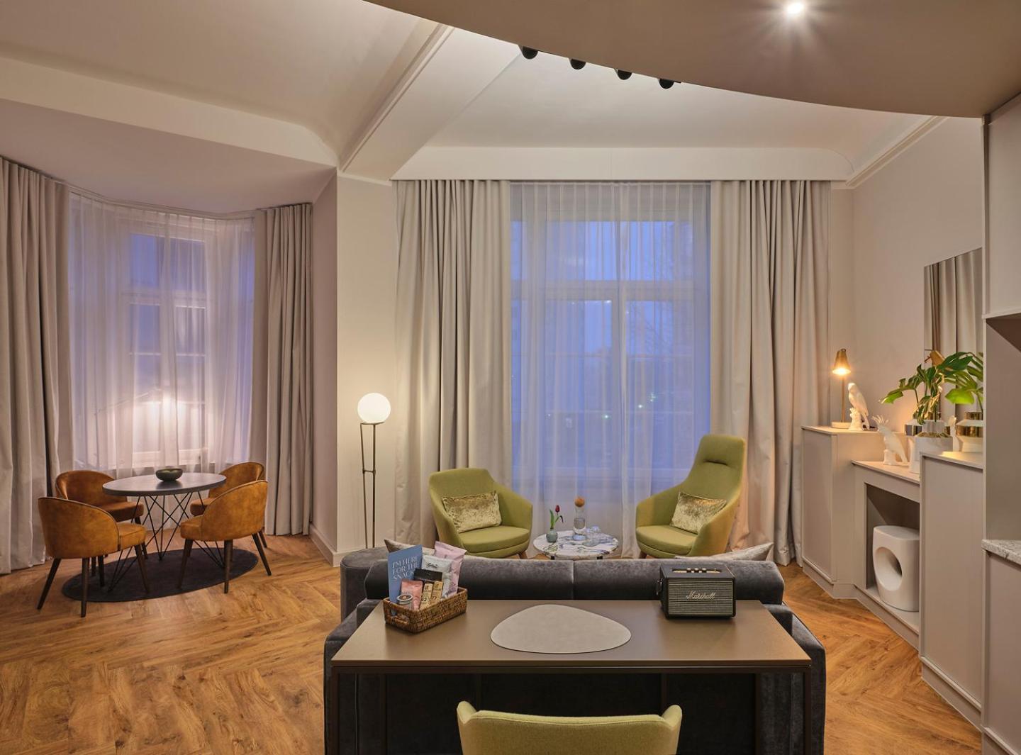 Suite