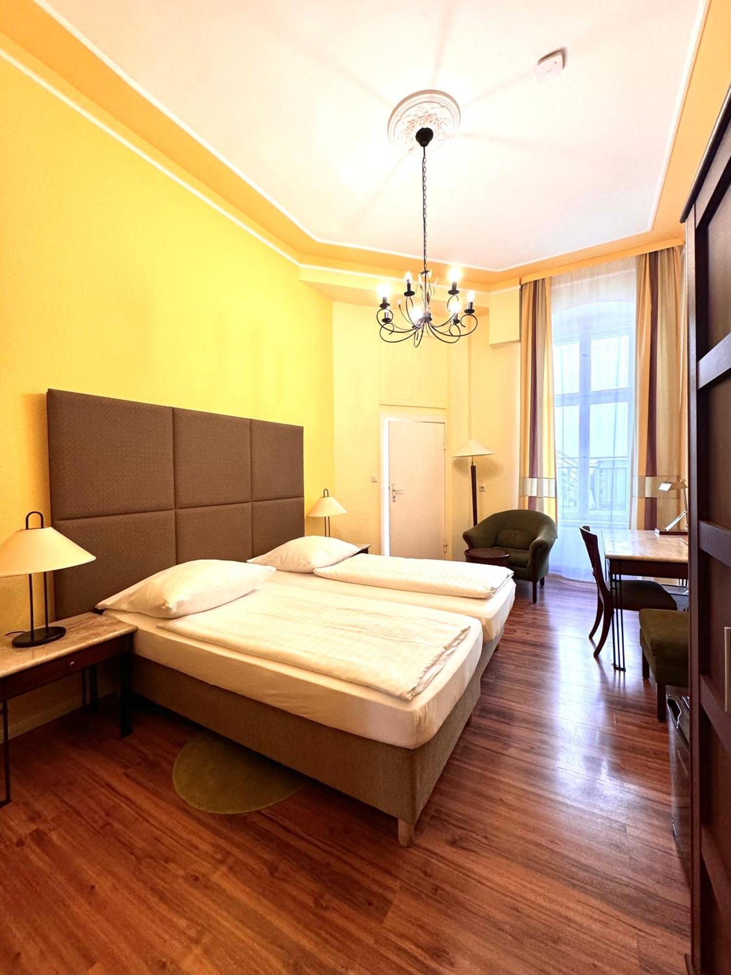 Single Room