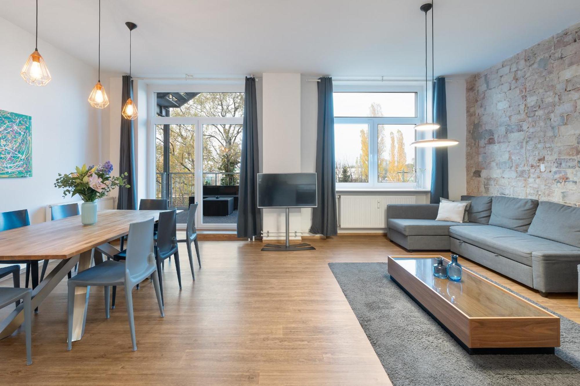 Appartamento con 2 Camere da Letto e Balcone
