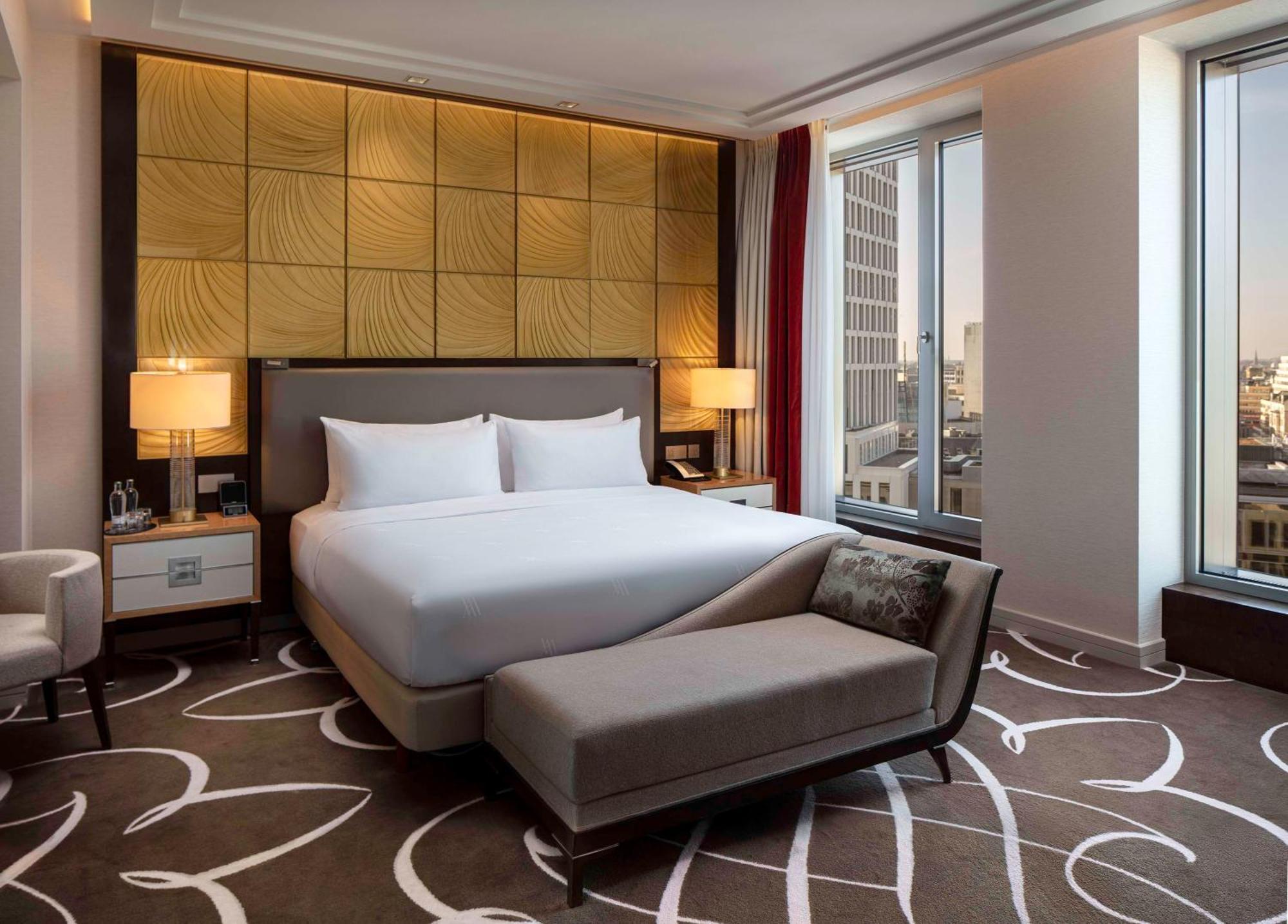 Ecksuite mit Kingsize-Bett