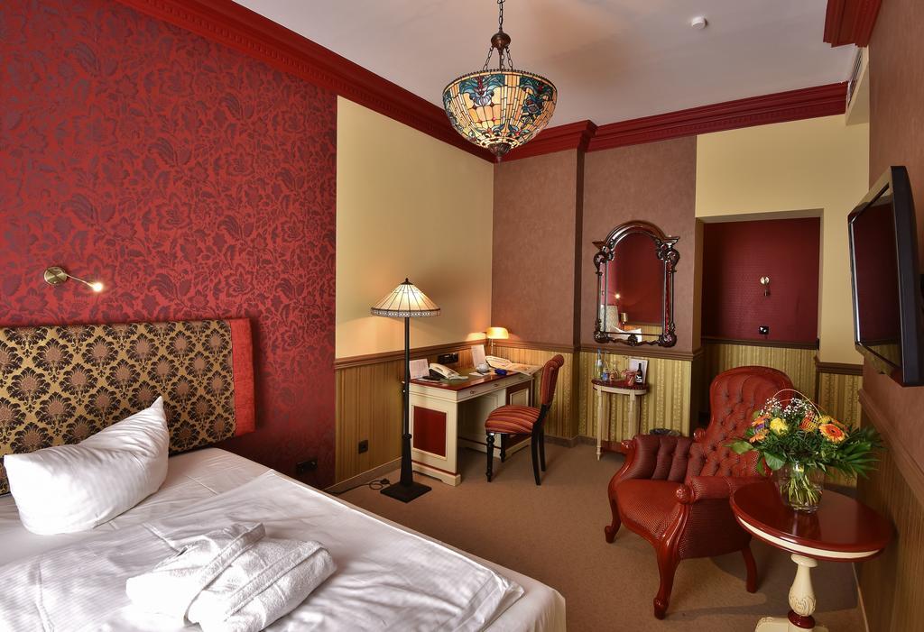 Quarto Comfort com Cama de Casal ou 2 de Solteiro