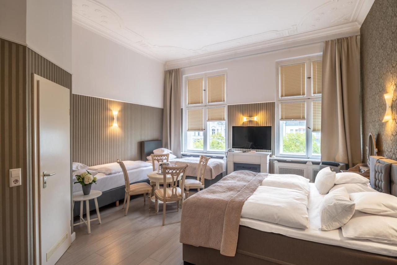 Superior Grand Suite,1765574501:JPEG