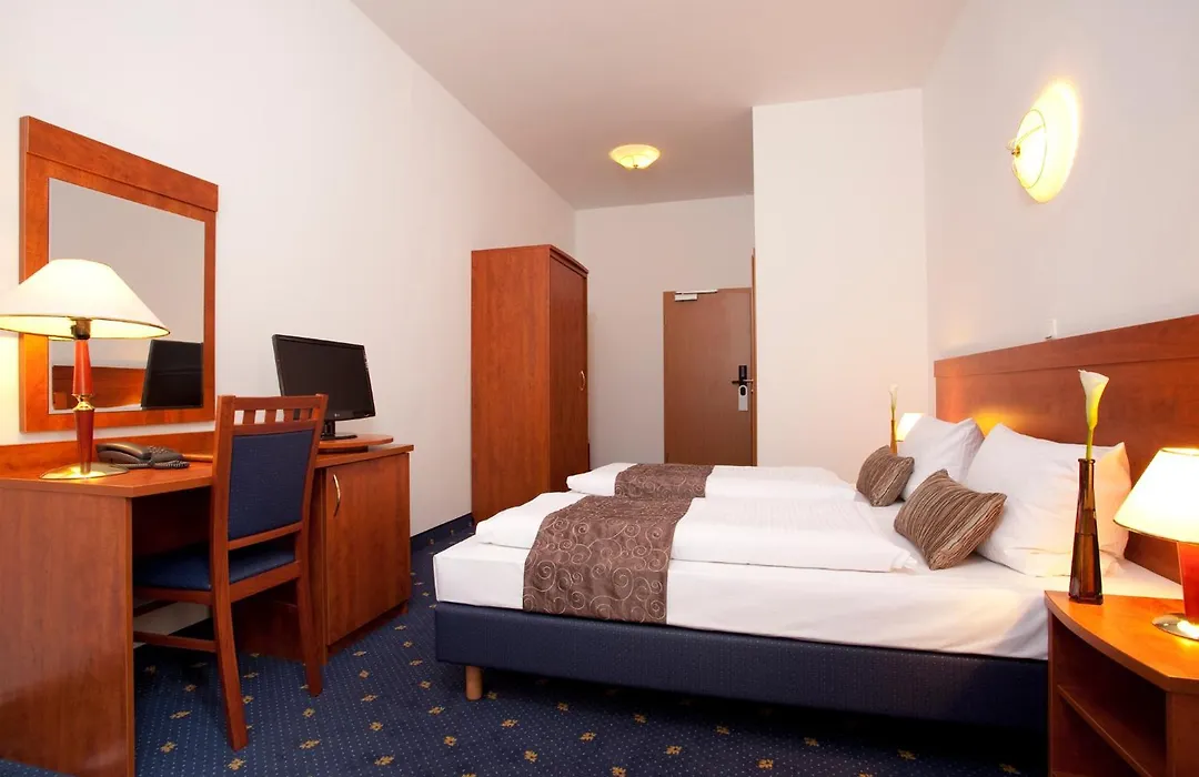 Hotel Atrium Charlottenburg-1