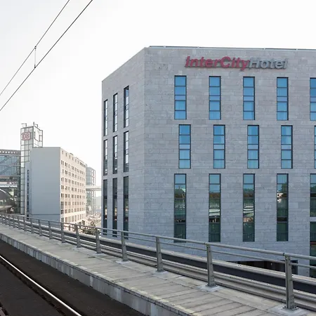 Intercityhotel Berlin Hauptbahnhof-2