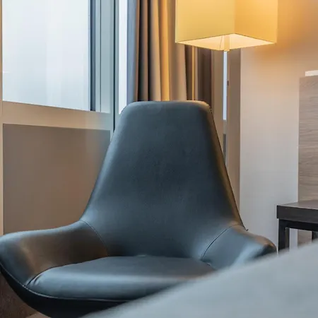 Select Hotel Berlin Spiegelturm-2